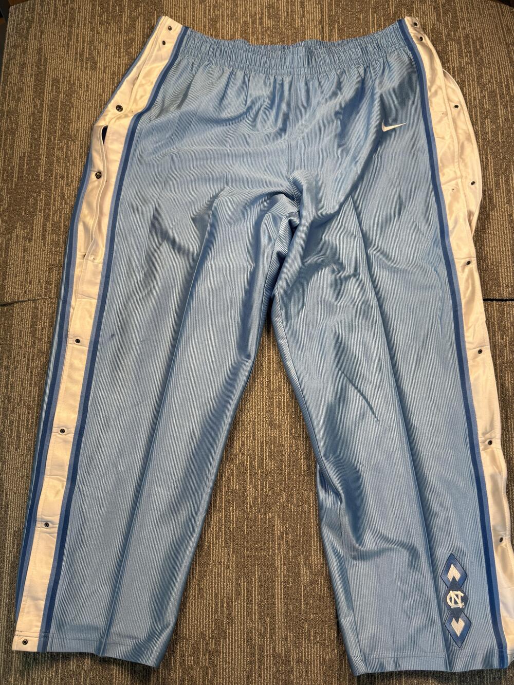 North Carolina Tar Heels Pants Mens XL Blue NCAA Basketball Nike Tearaway
